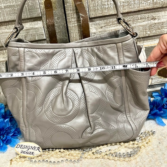 Authentic COACH Parker Perforated Op Art Gray Shoulder Bag NWT 13622 - Picture 8 of 12